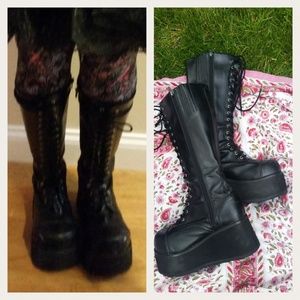 Vintage Demonia platform boots